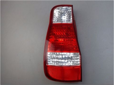 FEU ARRIERE GAUCHE  HYUNDAI MATRIX PH2 01-09
