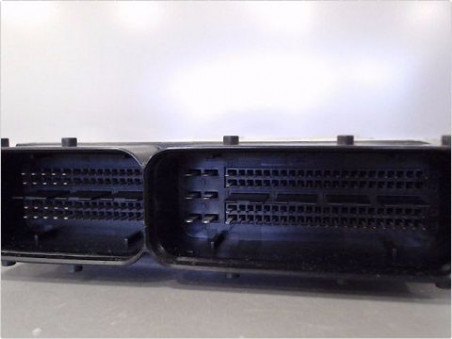 CALCULATEUR MOTEUR VOLKSWAGEN GOLF V SW 07-09
