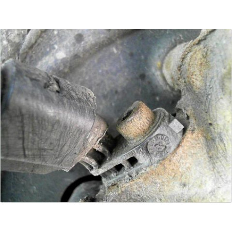 PIVOT AVANT DROIT VOLKSWAGEN TOURAN II 10-15