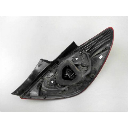 FEU ARRIERE GAUCHE  OPEL CORSA (D) 11-15