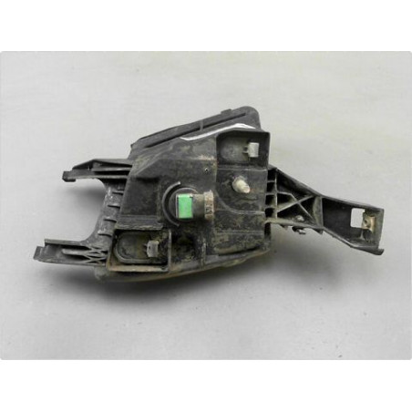 PHARE ANTIBROUILLARD AVANT GAUCHE PEUGEOT 407 SW 04-08