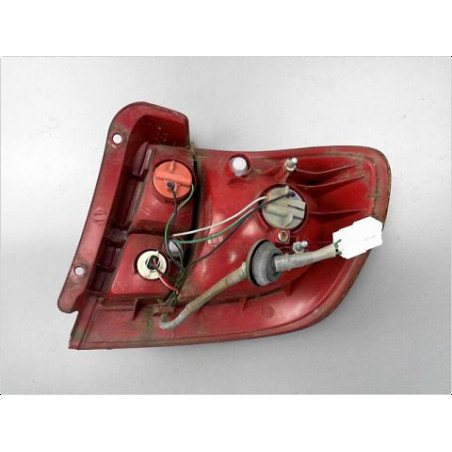 FEU ARRIERE GAUCHE  HYUNDAI GETZ 05-10