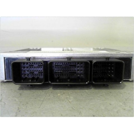 CALCULATEUR MOTEUR CITROEN C5 2001-2004
