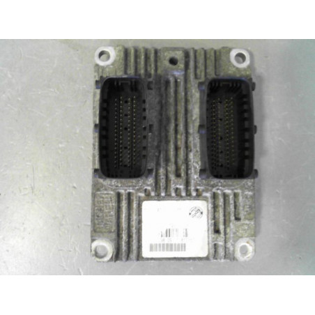 CALCULATEUR MOTEUR FIAT GRANDE PUNTO
