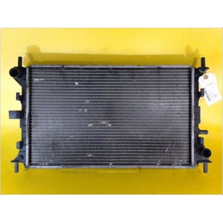 RADIATEUR FORD FOCUS 98-04