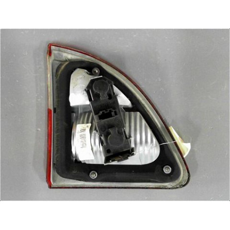 FEU ARRIERE INTERIEUR DROIT FORD GALAXY 2000-