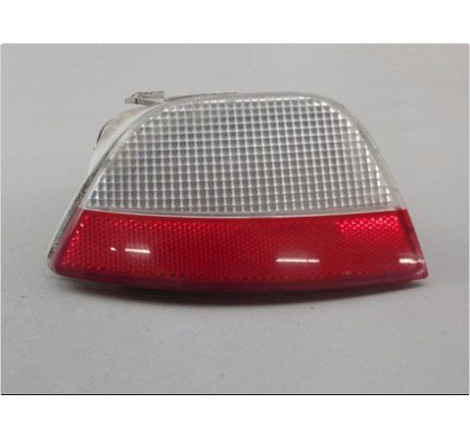 FEU DE PARE-CHOC ARRIERE DROIT FORD FOCUS 98-04