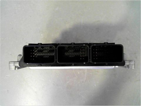 CALCULATEUR MOTEUR CITROEN C6 2005-2013