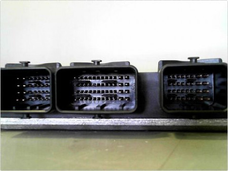 CALCULATEUR MOTEUR CITROEN C5 2001-2004