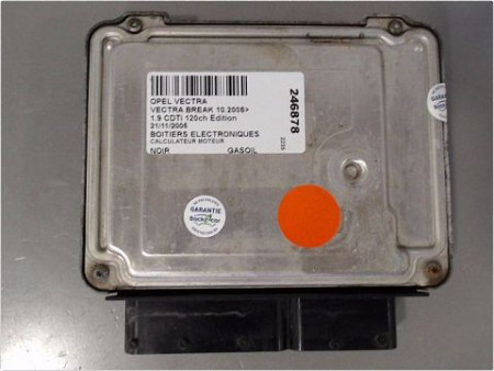 CALCULATEUR MOTEUR OPEL VECTRA BREAK 2005-