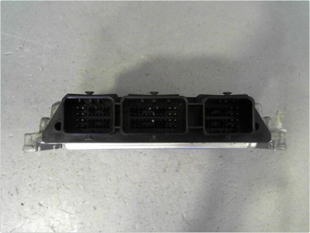 CALCULATEUR MOTEUR FORD FOCUS 05-07