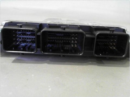 CALCULATEUR MOTEUR FORD FOCUS SW 2005-2007