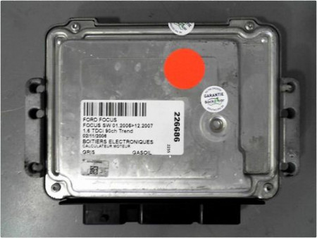 CALCULATEUR MOTEUR FORD FOCUS SW 2005-2007