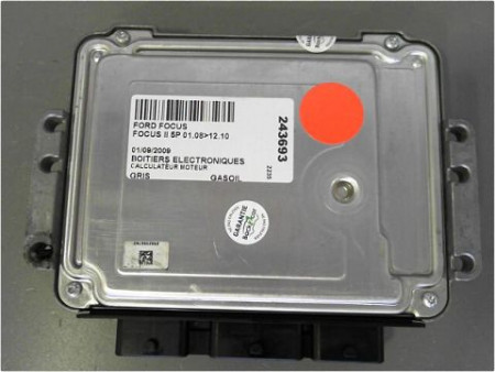 CALCULATEUR MOTEUR FORD FOCUS II 08-10