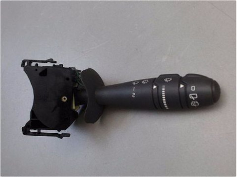 COMMANDE ESSUIE GLACE RENAULT TWINGO II 2010-