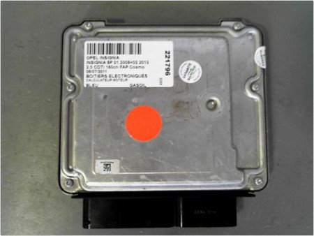 CALCULATEUR MOTEUR OPEL INSIGNIA 2009-2013