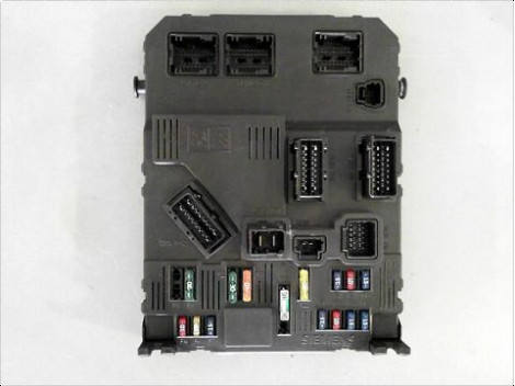BOITIER GESTION HABITACLE CITROEN XSARA PICASSO 99-10