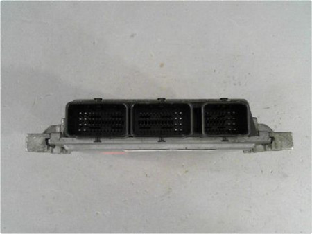 CALCULATEUR MOTEUR RENAULT SCENIC II PH1 02-06