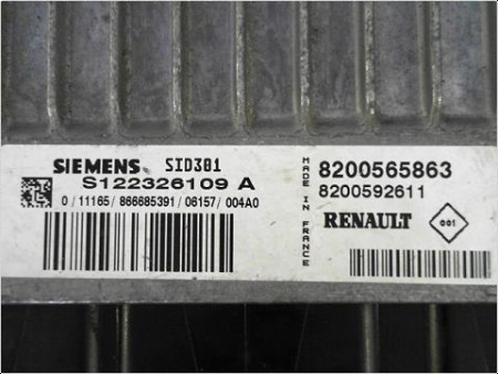 CALCULATEUR MOTEUR RENAULT SCENIC II PH.1 02-06