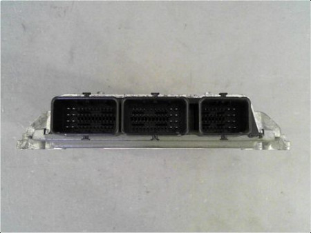 CALCULATEUR MOTEUR PEUGEOT 407 SW