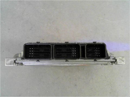 CALCULATEUR MOTEUR RENAULT SCENIC II PH.2 06-09