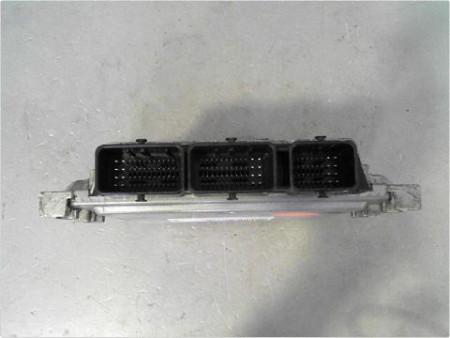 CALCULATEUR MOTEUR RENAULT SCENIC II PH2 06-09
