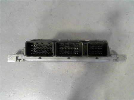 CALCULATEUR MOTEUR RENAULT SCENIC II PH.1 02-06