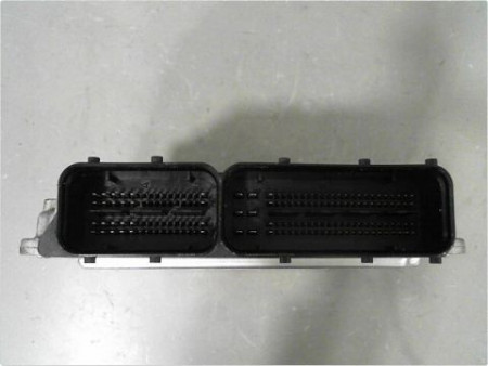 CALCULATEUR MOTEUR VOLKSWAGEN TOURAN 03-06