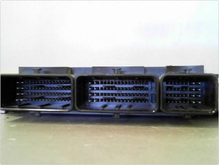 CALCULATEUR MOTEUR RENAULT TRAFIC II L1H1 1000KG 2006-