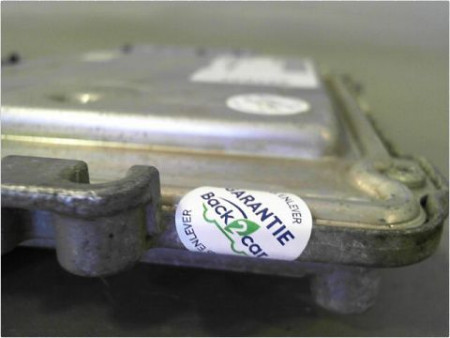 CALCULATEUR MOTEUR OPEL ZAFIRA