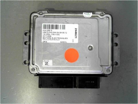 CALCULATEUR MOTEUR KIA CEE´D PH2 SW 09-12