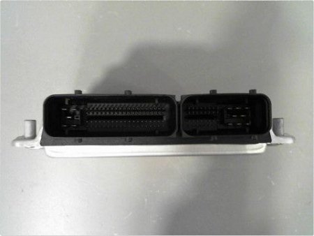 CALCULATEUR MOTEUR VOLKSWAGEN PASSAT 2000-2005