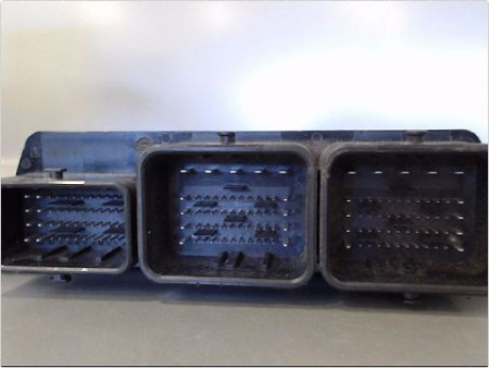 CALCULATEUR MOTEUR PEUGEOT 3008 2009-2013