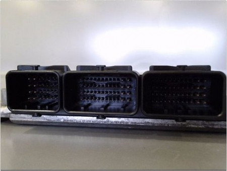 CALCULATEUR MOTEUR RENAULT VELSATIS PH2 05-09