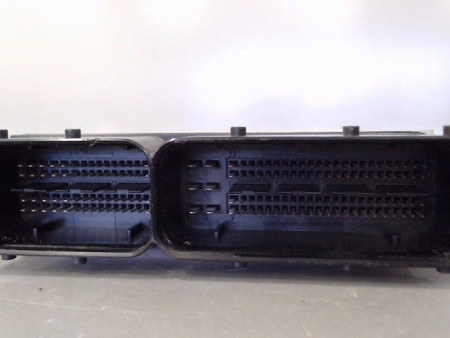 CALCULATEUR MOTEUR VOLKSWAGEN TOURAN PH2 06-10