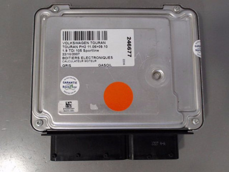 CALCULATEUR MOTEUR VOLKSWAGEN TOURAN PH2 06-10