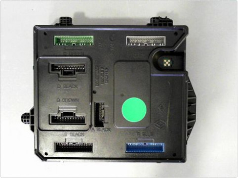BOITIER GESTION HABITACLE RENAULT MEGANE III 08-12
