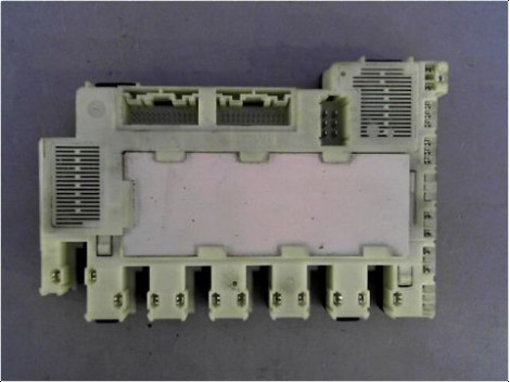 BOITIER GESTION HABITACLE RENAULT CLIO II PH.1 98-2001