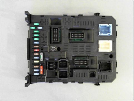 BOITIER GESTION HABITACLE CITROEN BERLINGO II MULTISPACE 08-12