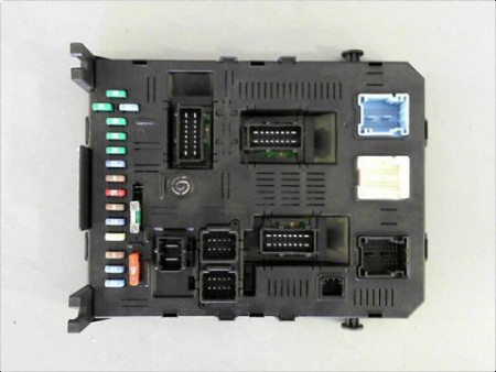 BOITIER GESTION HABITACLE PEUGEOT 307 2001-2005