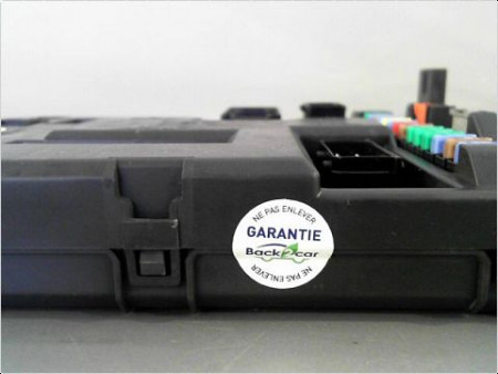 BOITIER GESTION HABITACLE PEUGEOT 207 2006-2013