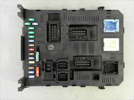 BOITIER GESTION HABITACLE PEUGEOT 307 2005-2007
