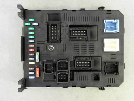 BOITIER GESTION HABITACLE PEUGEOT 307 2005-2007