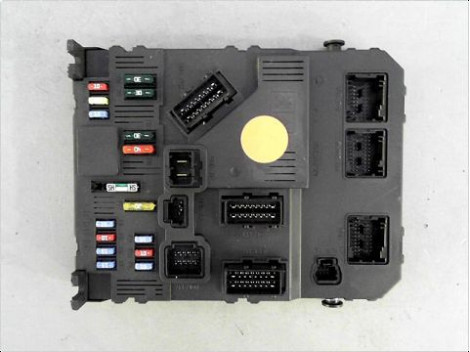 BOITIER GESTION HABITACLE PEUGEOT 206+ 09-13