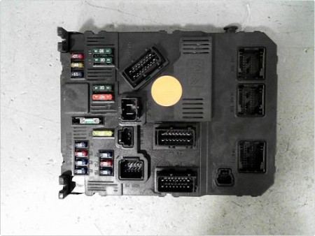 BOITIER GESTION HABITACLE PEUGEOT 206 98-09