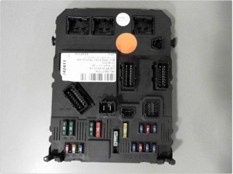 BOITIER GESTION HABITACLE PEUGEOT 206 98-09