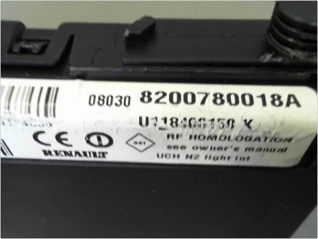 BOITIER GESTION HABITACLE RENAULT MEGANE II PH2 ESTATE 06-09