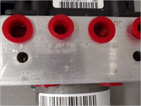 UNITE HYDRAULIQUE ABS PEUGEOT 3008 2009-2013