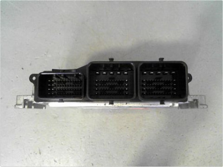 CALCULATEUR MOTEUR PEUGEOT 208 12-15