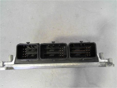 CALCULATEUR MOTEUR RENAULT TRAFIC COMBI L1H1 1000KG 2001-
